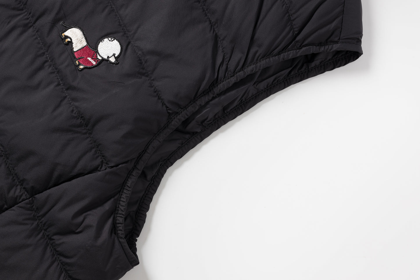 電熱羽絨馬甲（黑色）