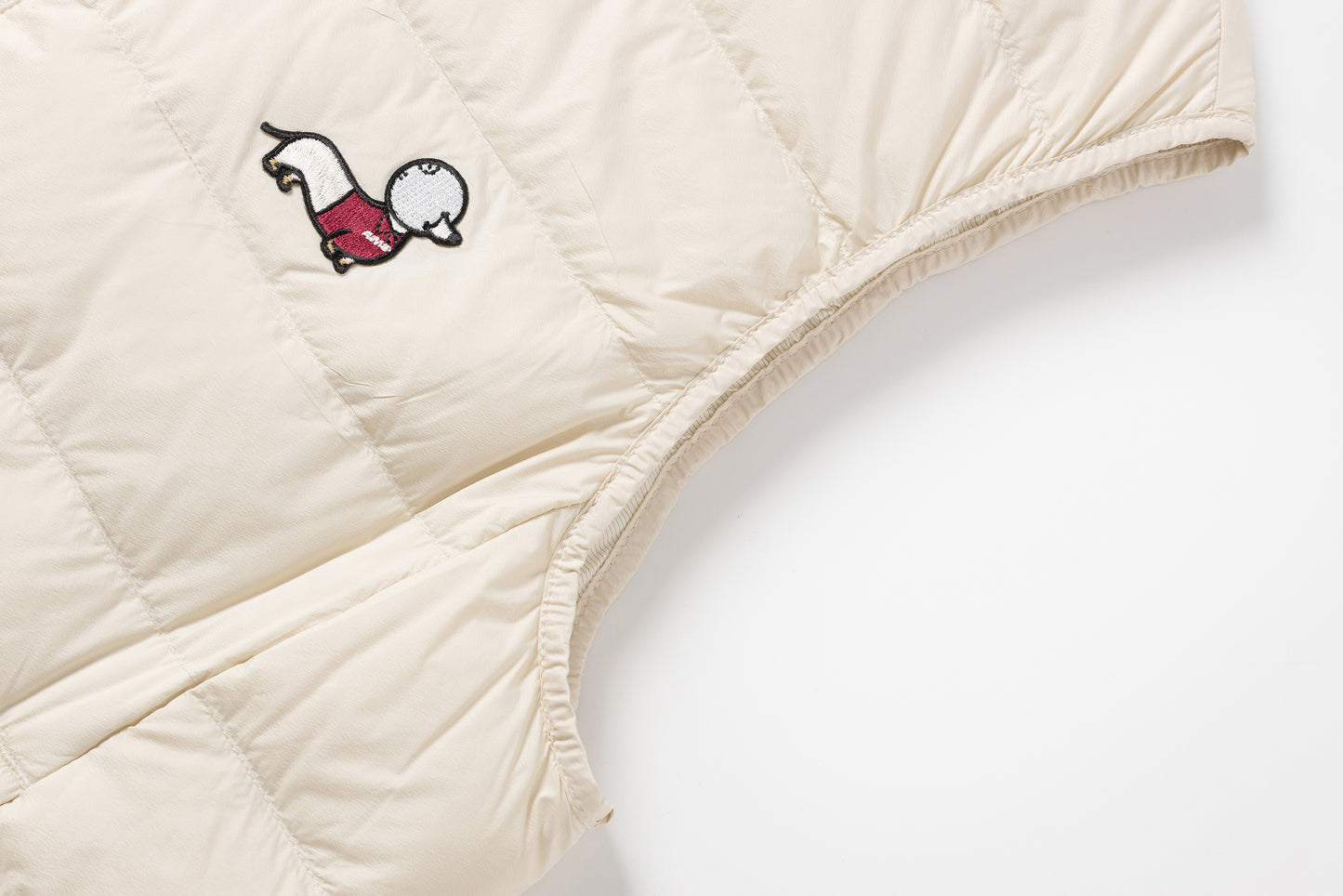 電熱羽絨馬甲（米白）